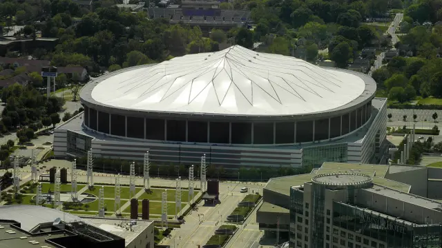 El Georgia Dome, antes del derrumbe.