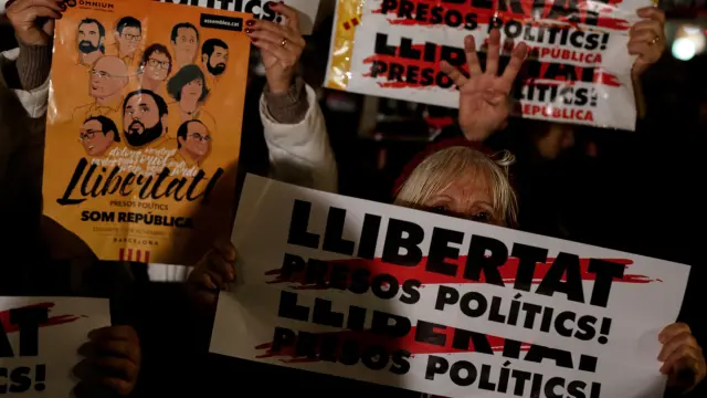 Imágenes de una protesta en favor de la liberta de los encarcelados el pasado 16 de noviembre.