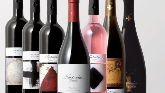Los vinos de la bodega Particular aúnan tradición y modernidad, un homenaje a los viticultores que elaboraban el vino para su consumo privado.