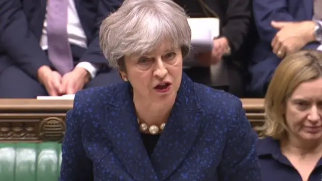 Theresa May durante su intervención en el Parlamento.