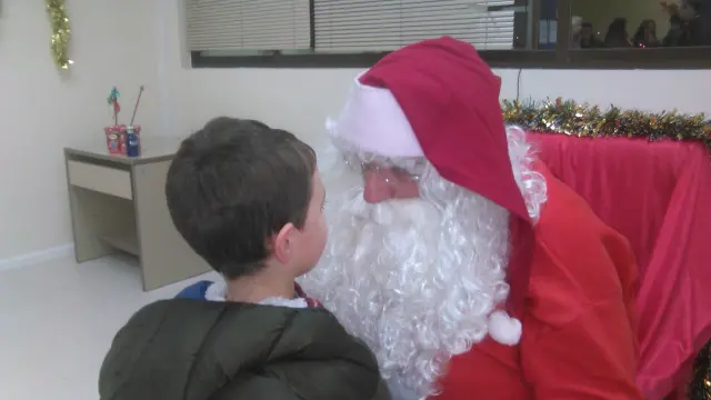 Papá Noel visitó el año pasado a los niños de Valdespartera