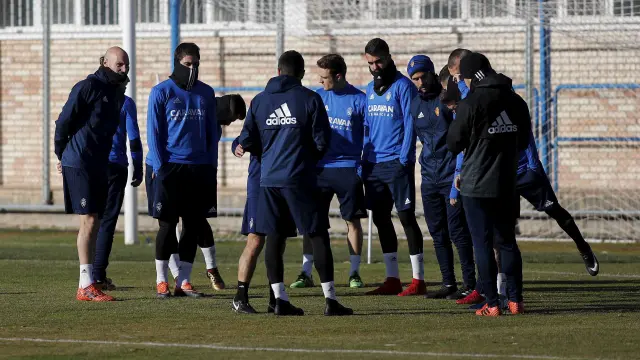 Sesión de entrenamiento del Real Zaragoza este miércoles.