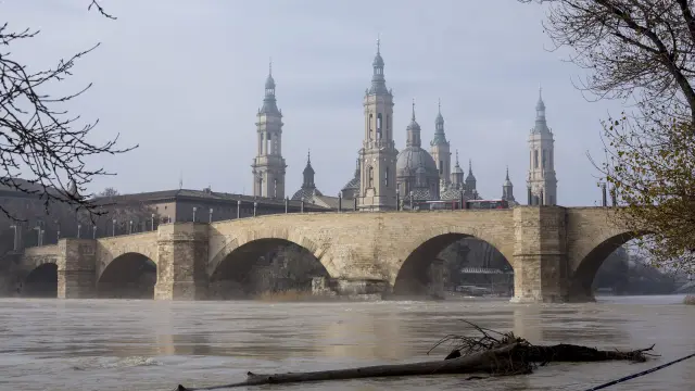 Cielo nuboso en Zaragoza