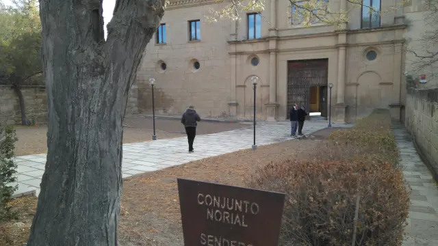 Exterior del Monasterio de Rueda.