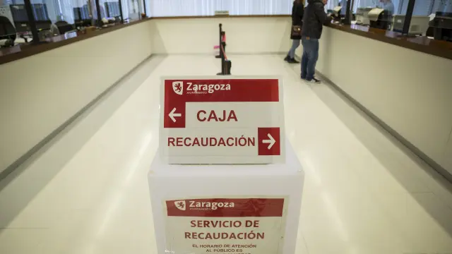 Dependencias de la Agencia Tributaria municipal en el Ayuntamiento de Zaragoza.