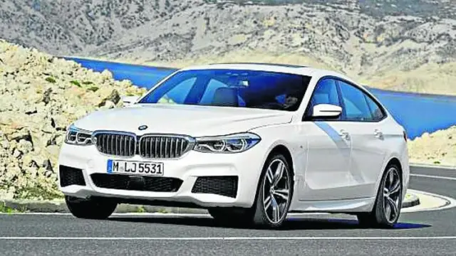 El BMW Serie 6 Gran Turismo ofrece una experiencia confortable a la hora de viajar.