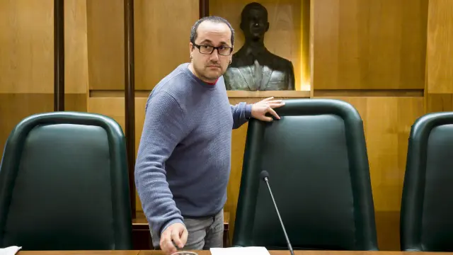 El concejal de ZEC, Alberto Cubero, no es partidario de cambiar los pliego de condiciones diseñado por el equipo de gobierno municipal.