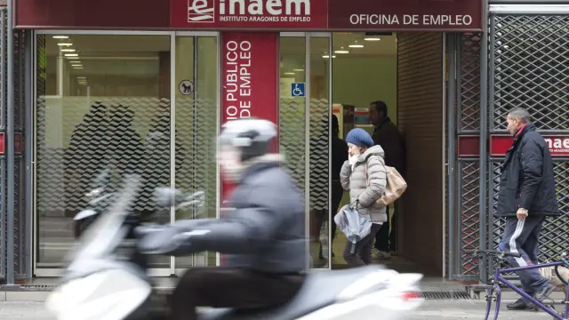 Oficina de empleo del Inaem en Zaragoza.