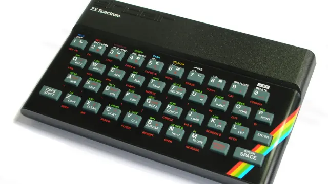 El ZX Spectrum (1982) cambiaría para siempre la industria de los ordenadores y los videojuegos
