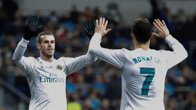 El Real Madrid palía sus penas ligueras con un festín goleador