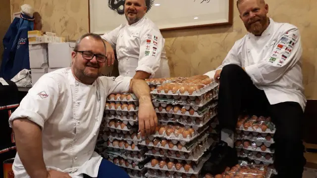 El equipo noruego recibió, por error de traducción, 13.500 huevos de más