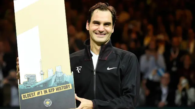 Federer arrebata el trono a Nadal y se convierte en el número 1 con más edad de la historia