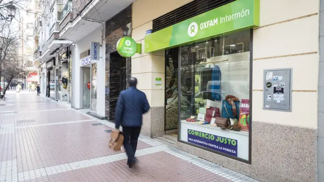 Fachada de la sede de Oxfam Intermón en Zaragoza, situada en la calle de León XIII.