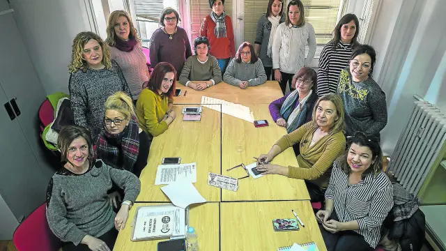 Trabajadoras y delegadas sindicales reunidas por UGT Aragón