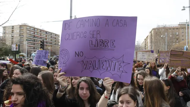 Huelga feminista del 8M en Zaragoza