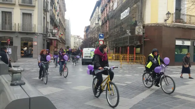 'Bicipiquete' por las calles de Huesca