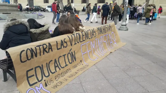 Los estudiantes de Huesca se suman a la huelga