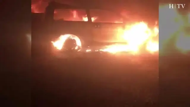 Arden cuatro coches en un centro canino en Zaragoza
