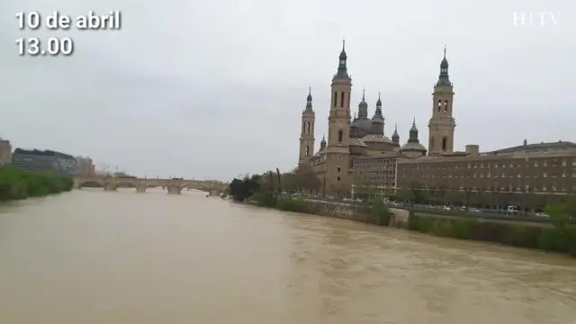 El Ebro, este martes, 10 de abril, durante la crecida.