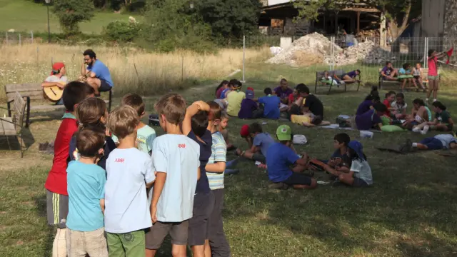 Un campamento juvenil en la localidad de Orós Alto en el verano de 2016.