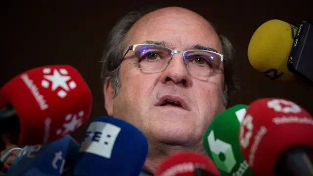 El socialista Ángel Gabilondo se ha ofrecido como candidato a la presidencia de la Comunidad de Madrid.