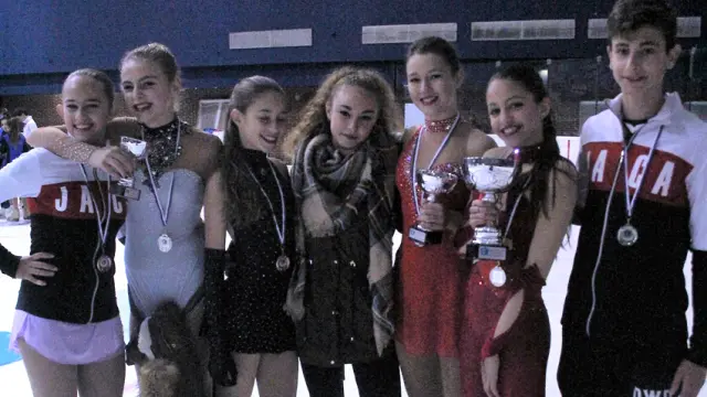 Seis patinadores del Club Hielo Jaca, rumbo al Campeonato de España