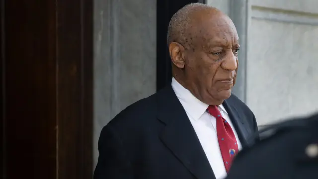 Bill Cosby después de que el jurado lo declarase culpable de tres delitos de agresión sexual.