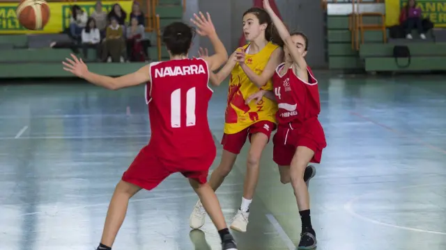 Baloncesto. Amistoso selecciones autonómicas infantiles. Aragón vs. Navarra disputado la pasada temporada