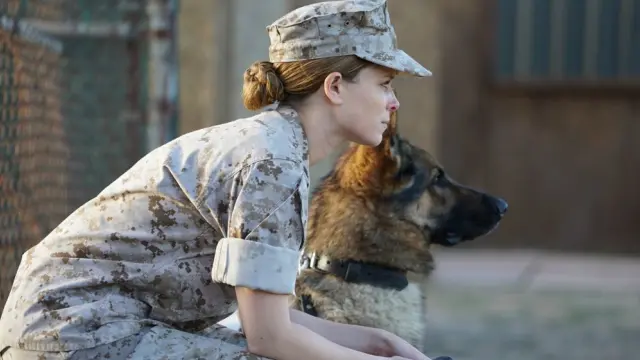 Kate Mara protagoniza la cinta, que narra la experiencia de una marine del ejército estadounidense y su perro de combate.