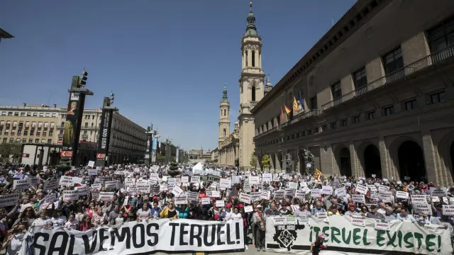 Manifestación por Teruel en Zaragoza.