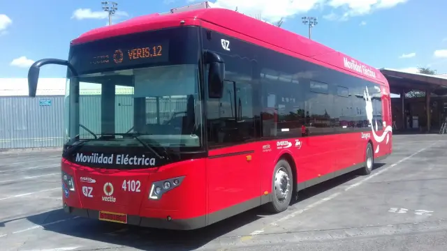El nuevo autobús que se incorpora en pruebas al transporte urbano de Zaragoza.