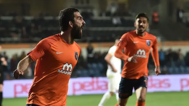 El jugador turco Arda Turán, celebrando un gol el pasado 20 de abril.