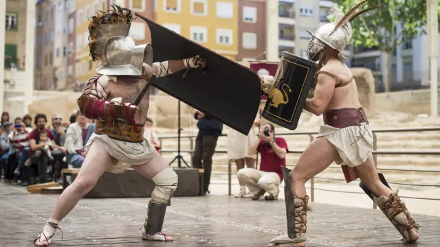 Escenificación de una lucha de gladiadores en el Teatro Romano, hace tres años, con motivo del Día Internacional de los Museos.