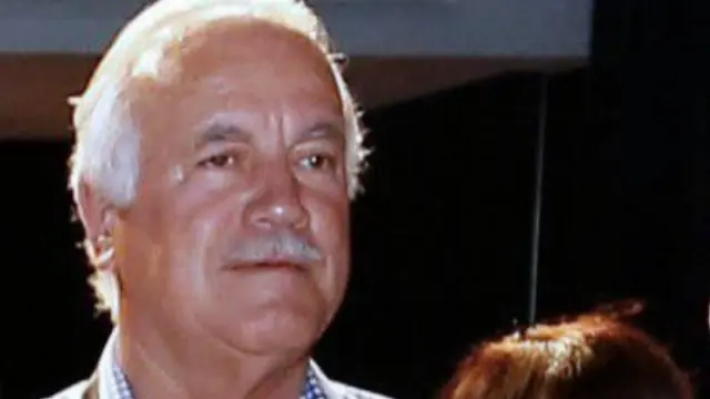 El exalcalde de Firgas Manuel Báez, de 64 años,  dimitió cuando se supo que había suplantado la identidad de su hijo en unas oposiciones.