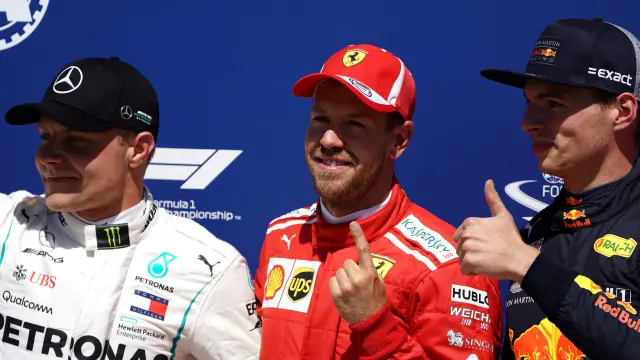 Vettel firmó este sábado la quincuagésima cuarta 'pole' de su carrera en F1