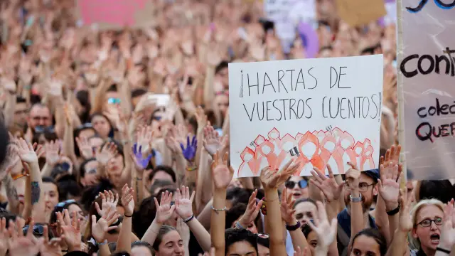 Manifestación en Madrid contra la decisión de la Audiencia de Navarra.