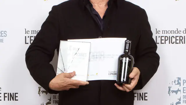 El empresario José María Rodas, con el producto premiado.