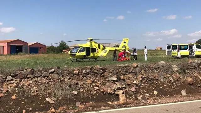 El helicóptero del 112 la trasladó desde la localidad cercana de Used al Hospital Miguel Servet de Zaragoza.