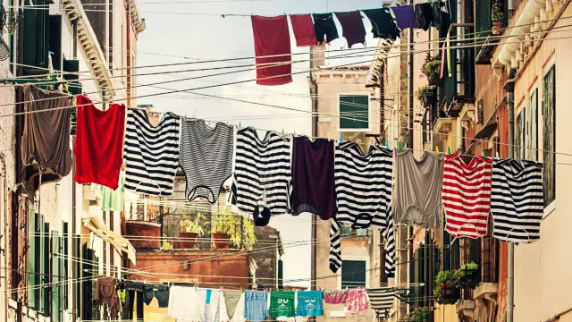 Bienvenida independencia: cómo poner una lavadora sin sustos