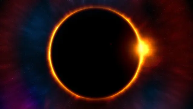 El eclipse lunar está provocado por la alineación del sol, la tierra y la luna.