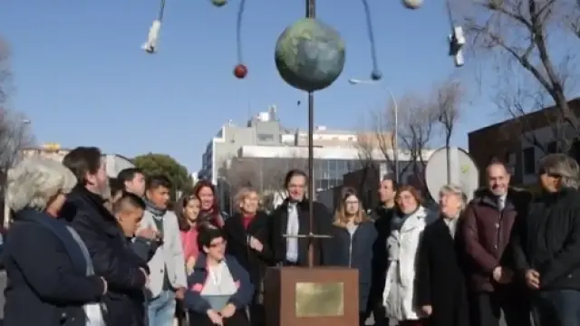 Inauguración de la estatua dedicada a Pedro Duque el pasado mes de febrero.