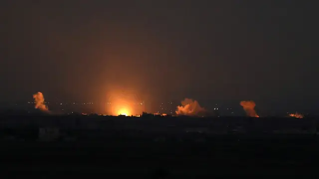 Gaza envía globos de helio o cometas con artefactos atados con combustible para provocar fuegos.