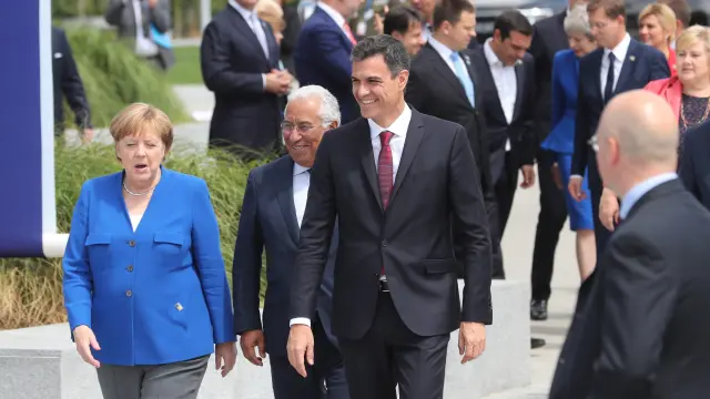 Angela Merkel y Pedro Sánchez, juntos durante la última cumbre de jefes de estado de la OTAN.
