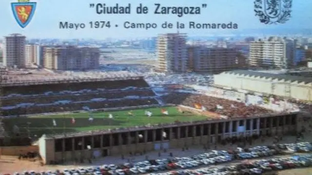 Cartel de la 4ª edición del Trofeo Internacional Ciudad de Zaragoza, en 1974, que disputaron en Eintrach Frankfurt, Partizan Belgrado, Racing White Daring Molenbeek y Real Zaragoza.