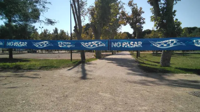 El parque del Tío Jorge de Zaragoza, cerrado hasta el viernes para inspeccionar sus árboles