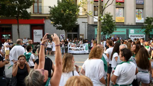 Concentración contra las agresiones machistas celebrada durante las fiestas de San Lorenzo