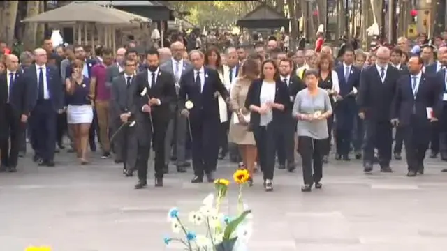 Barcelona homenajea a las víctimas del atentado