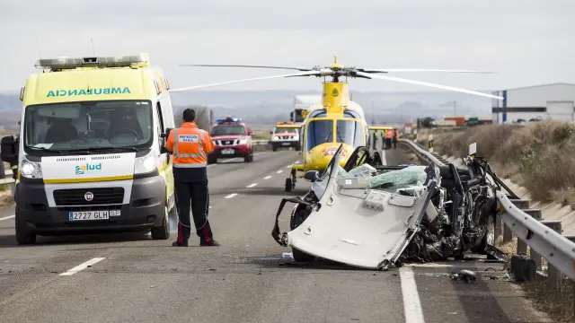 Un accidente de tráfico en la N-232 cerca de Fuentes de Ebro en 2016.
