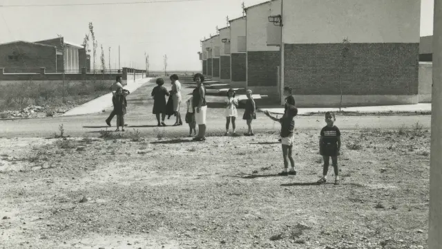Pueblos de colonización. Vencillón, 1966