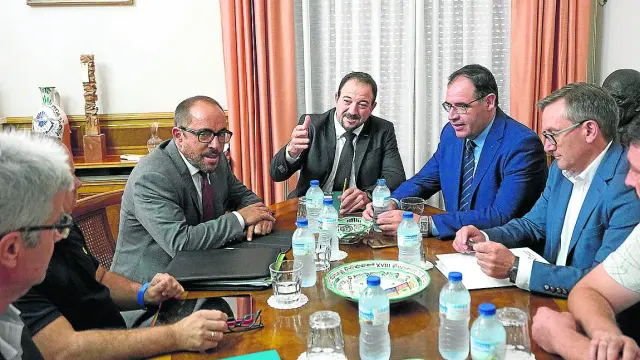 Los presidentes de las diputaciones provinciales de Soria, Teruel y Cuenca.